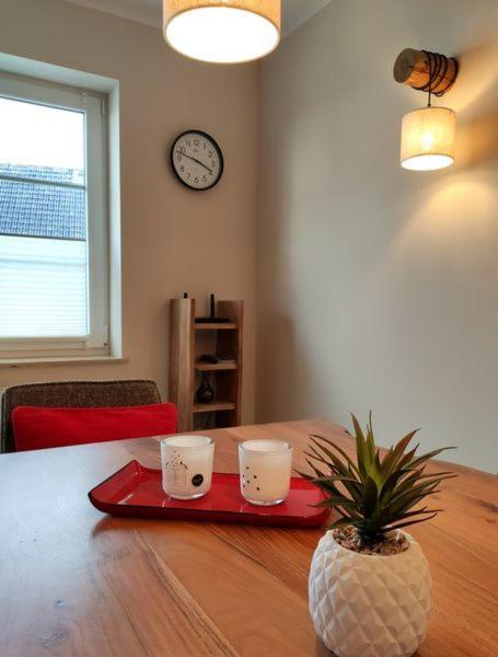 Ferienhaus Blaue Blume Mit 11 Kw Ladestation, Kamin, Terrasse, Eingezaeuntem Garten, Sauna, Wlan, Netflix, 2 Hunde Willkommen! Güntersberge Exteriér fotografie